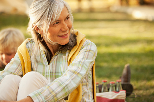 Woman with vaginal dryness and frequent urinary tract infections wondering how to find natural hormonal relief