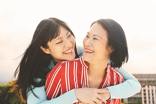 Japanese-mother-daughter