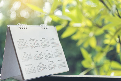 Calendar for tracking irregular periods related to thyroid issues. calendar for tracking irregular periods