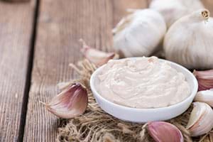 creamy tofu garlic dip helps fight hot flashes