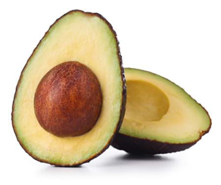 half an avocado with lime makes a healthy snack for weight loss
