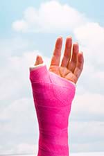 hand in cast from bone injury