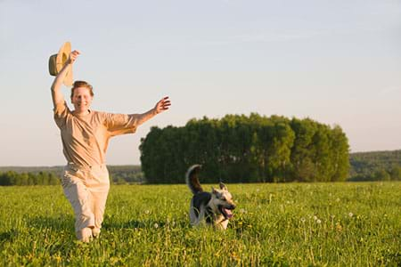 Stress relievers like getting a dog can help women who are trying to lose weight