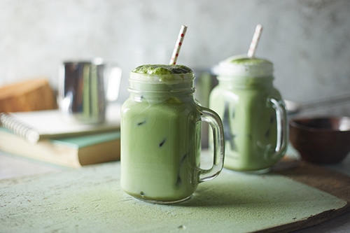 Green tea is a helpful drink for menopause symptoms